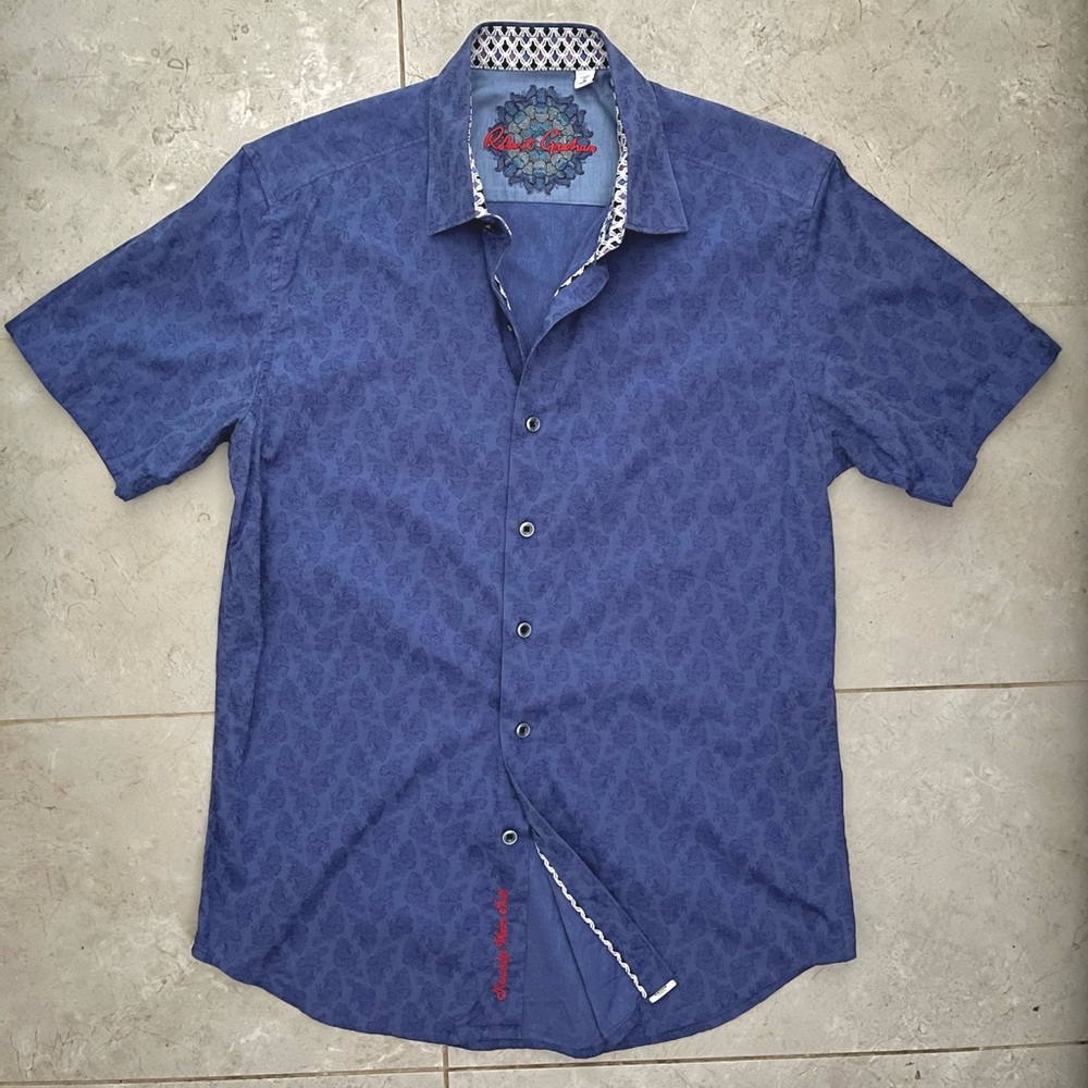Robert Graham Men's Short Sleeve Button-Down Shirt in Blue
